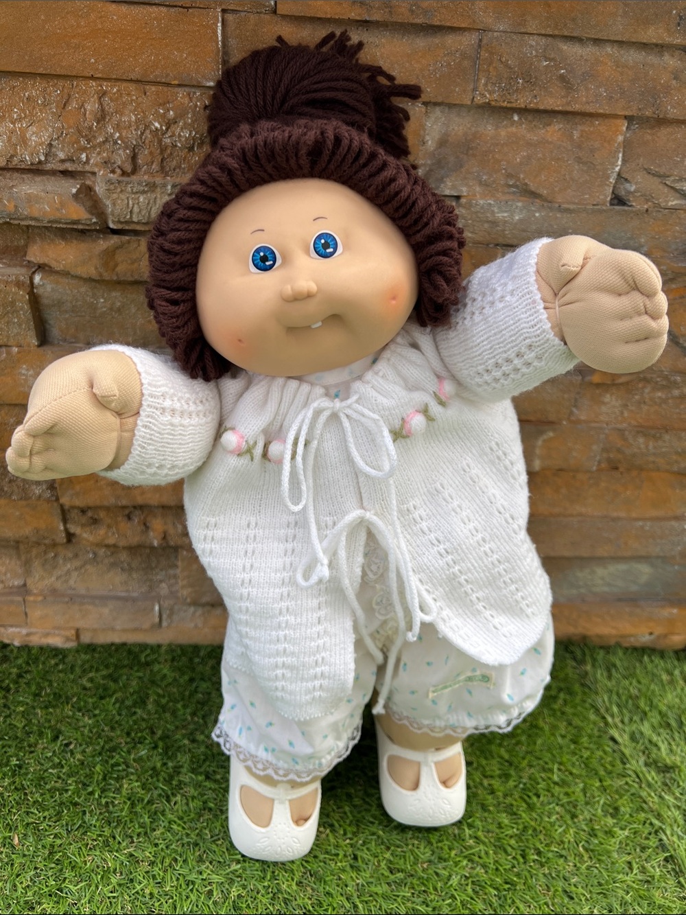 VINTAGE Coleco Cabbage Patch Kid 80’s GREAT condition!! Brown hair, first teeth